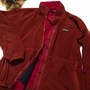 Patagonia Zip Up Fleece ✨